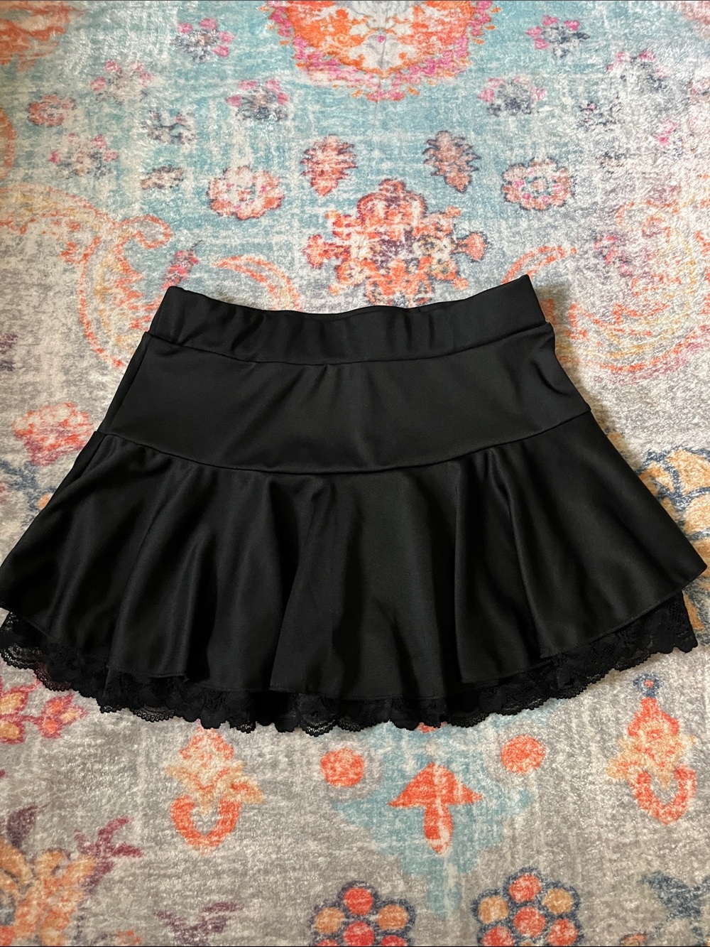 Black Lace-Hem Circle Skater Skirt